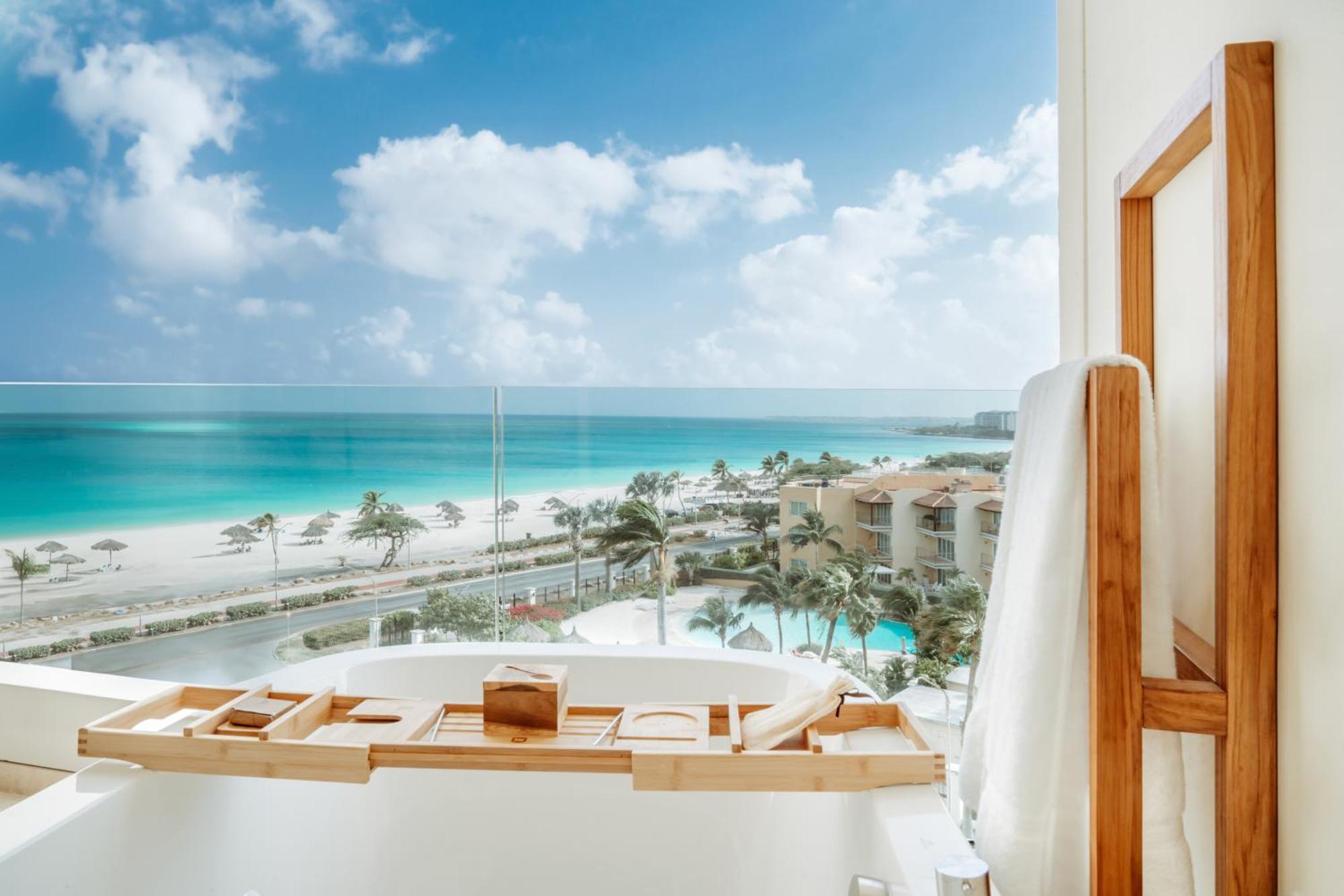 Joia Aruba By Iberostar Hotel Palm Beach Exterior photo