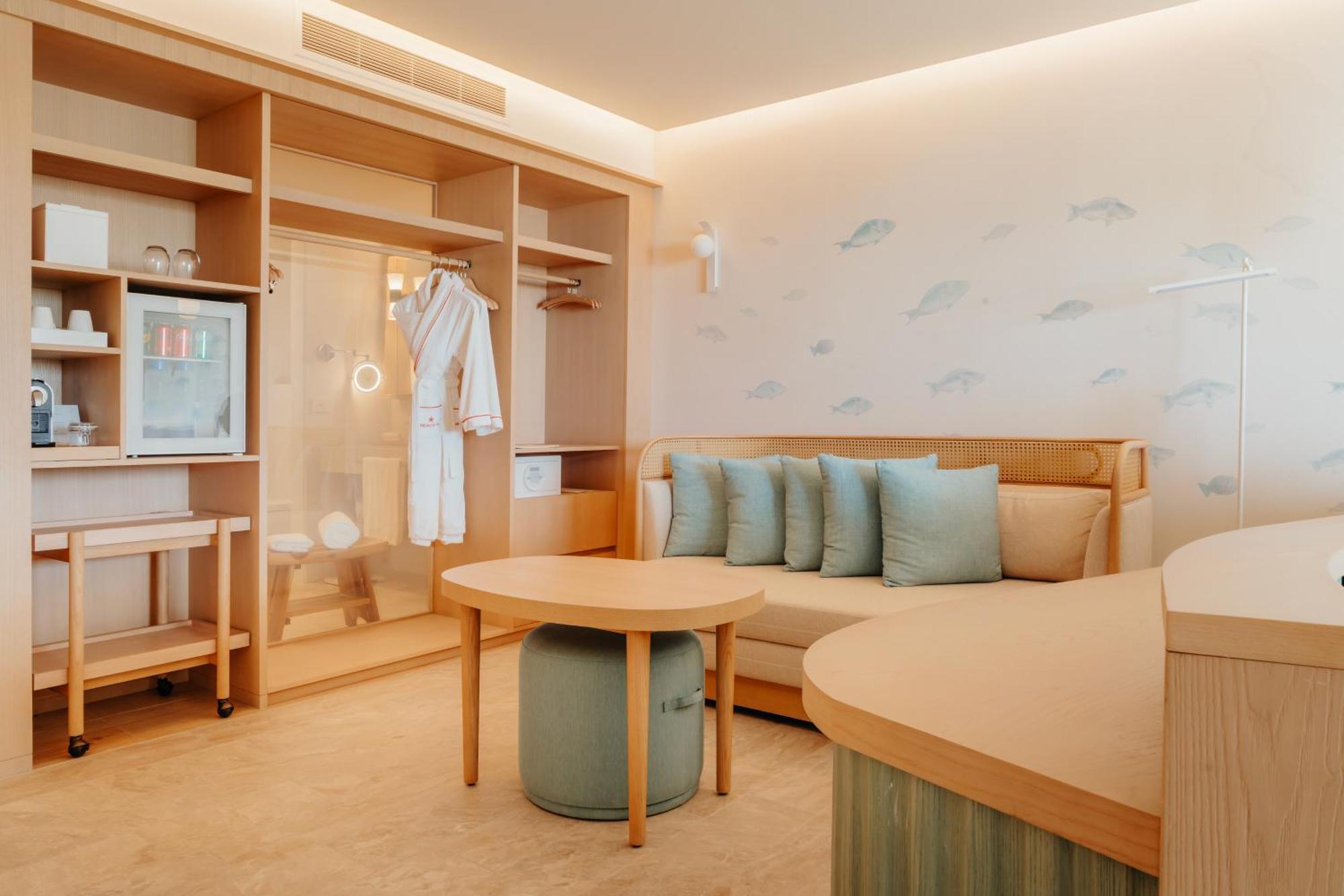 Joia Aruba By Iberostar Hotel Palm Beach Exterior photo