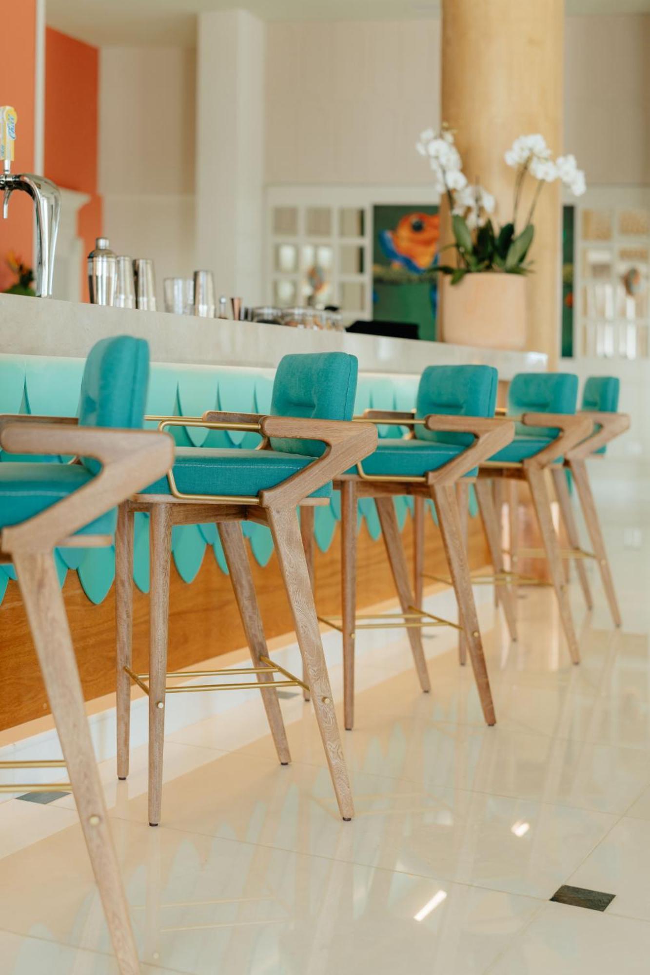 Joia Aruba By Iberostar Hotel Palm Beach Exterior photo