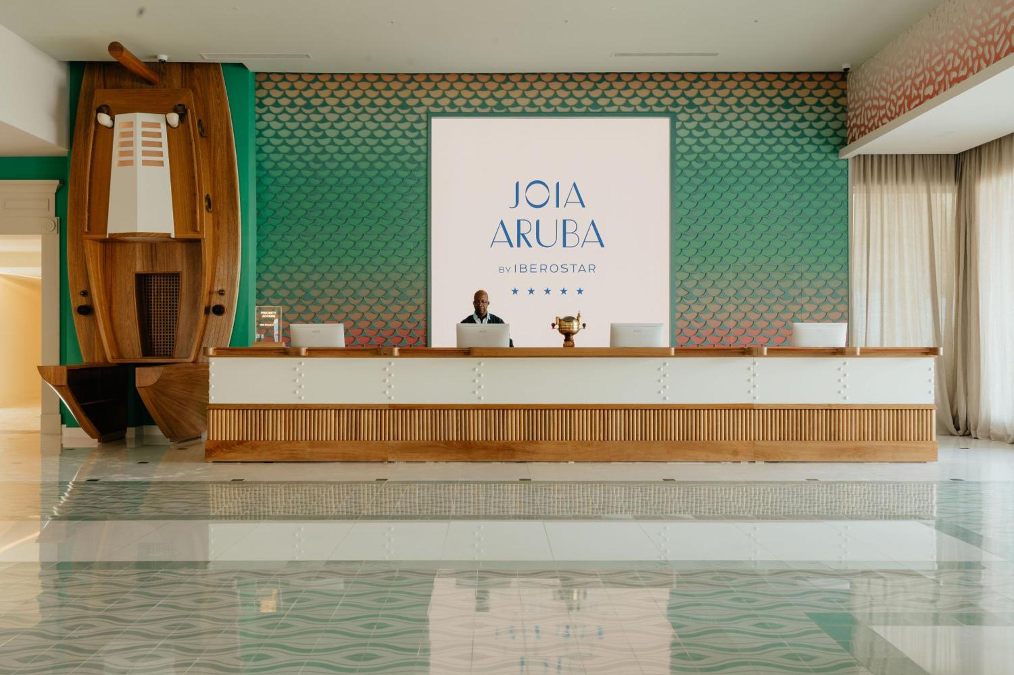 Joia Aruba By Iberostar Hotel Palm Beach Exterior photo
